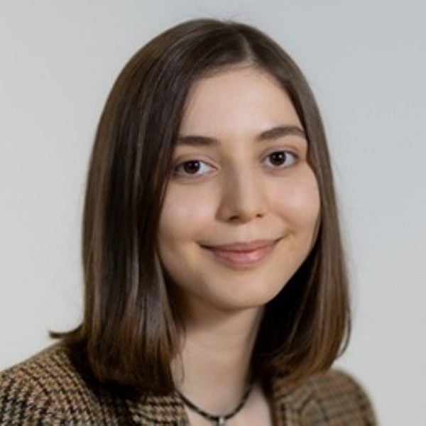 Ilona Khachirova