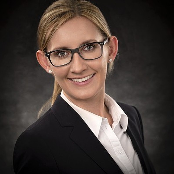 Ellen Stotz