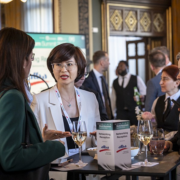 MR 250513 W A S s 0248