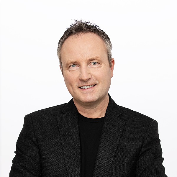  Bernard Marr