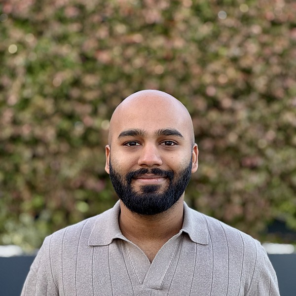  Gautham Senthilnathan